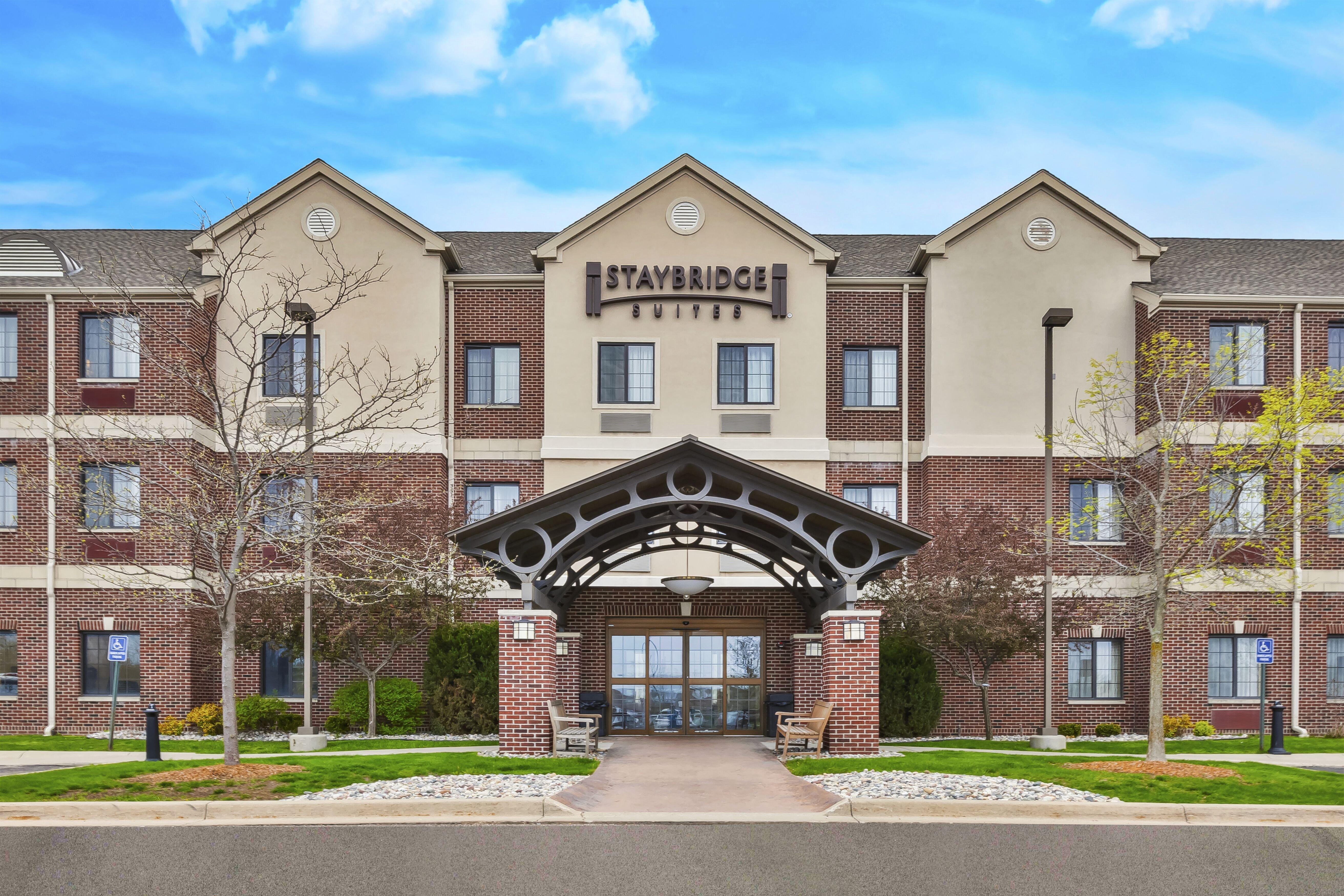 Staybridge Suites Lansing-Okemos By Ihg Экстерьер фото