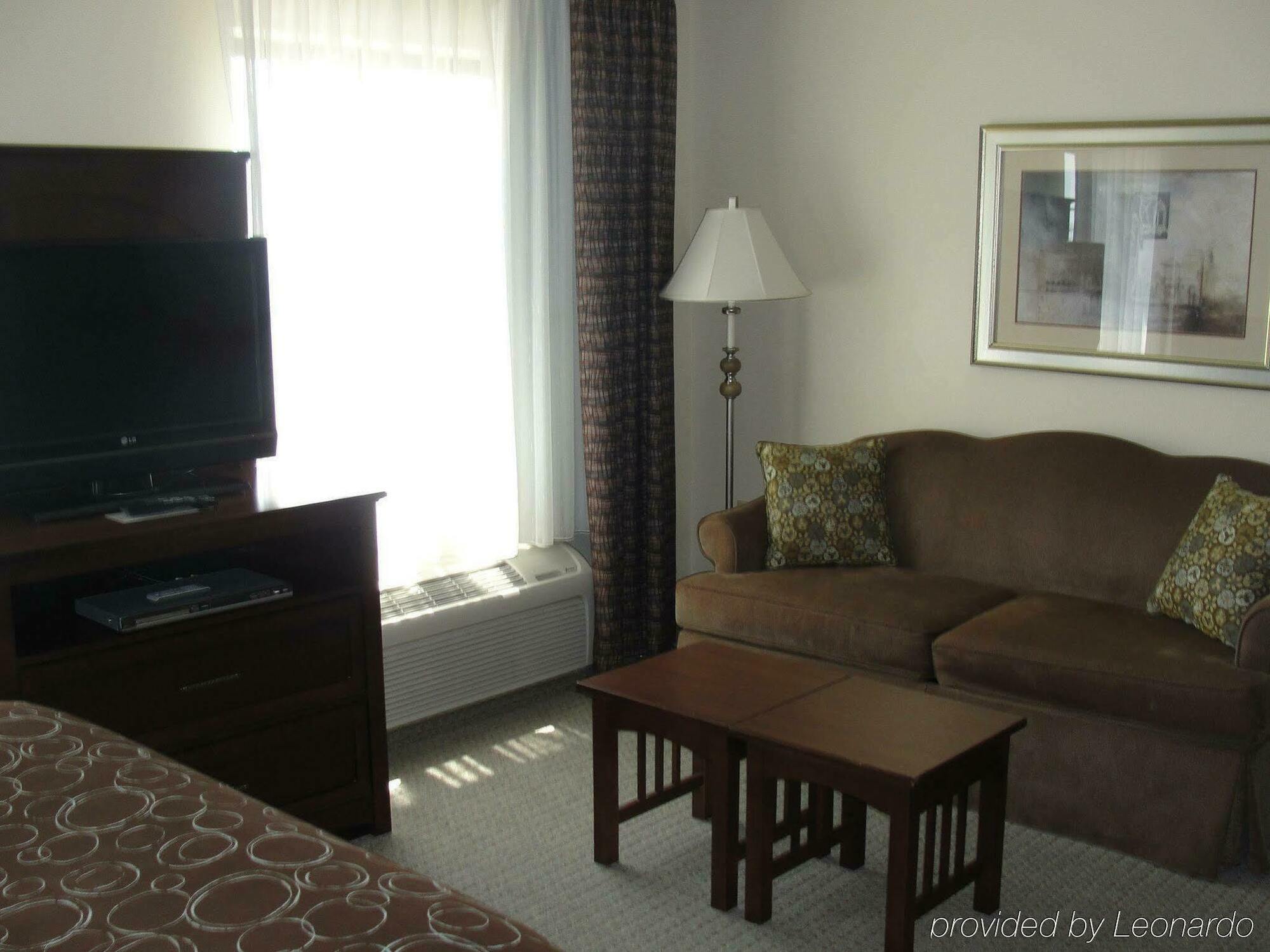 Staybridge Suites Lansing-Okemos By Ihg Экстерьер фото
